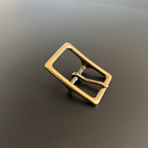 Centre Bar Buckle | Antique Brass | 25mm